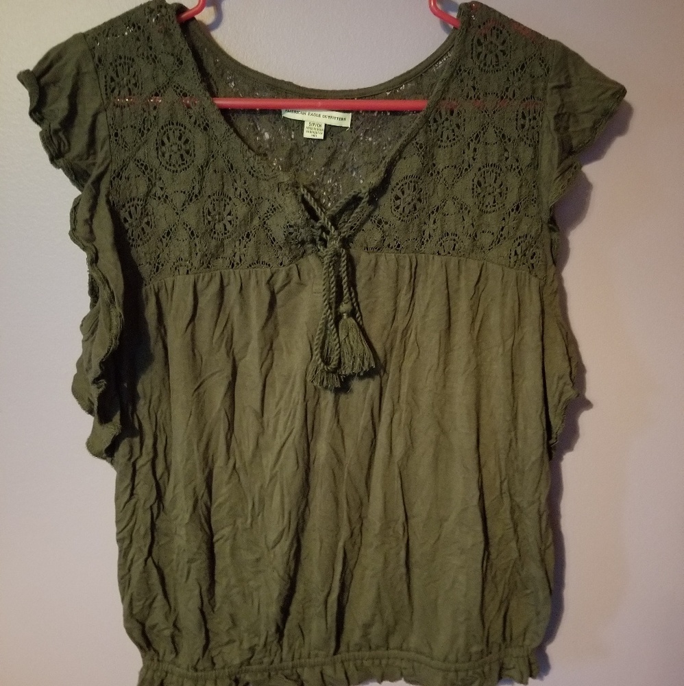 American eagle lace tee with drawstrings